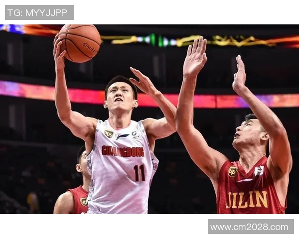 2015年广东队与吉林队精彩对决录像回放全程回顾与分析