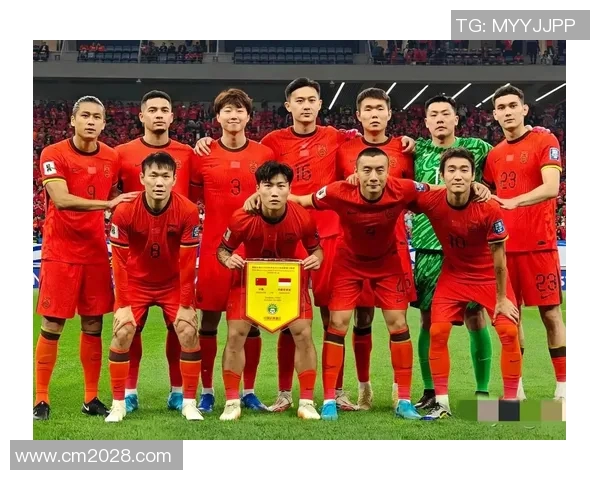 国足逆袭韩国以一球小胜展现顽强斗志与团结精神